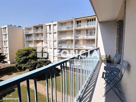 appartement 3 pièces 63 m²