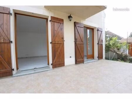 appartement 4 pièces 80 m²