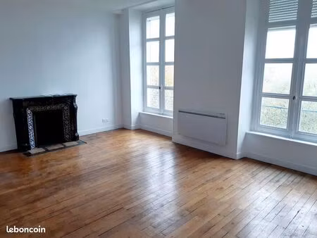 appartement 4 pièces 109 m²