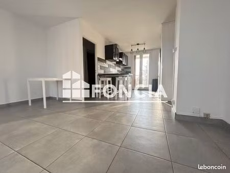 appartement 3 pièces 60 m²