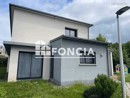 maison 5 pièces 136 m²
