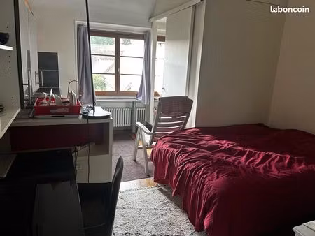 studio avec pkg dans corps de ferme
