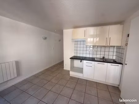 n 2 appartement 2 pièces