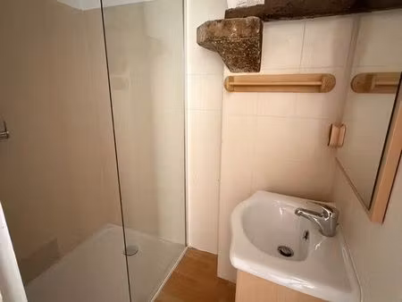 à louer maison - saint-pardoux-la-rivière