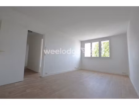 vente appartement 3 pièces 45.16 m² à saint-germain-en-laye (78100)  249 000 €