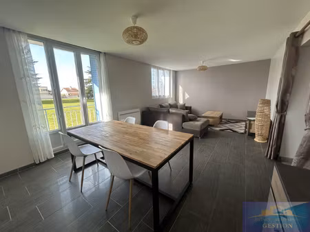 appartement t2bis meublé de 67m2 avec cave