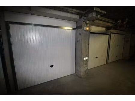 parking à louer