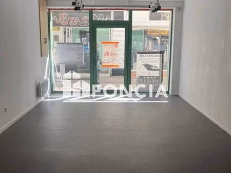 local commercial à louer