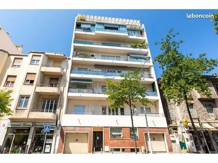 studio 1 pièce 26 m²