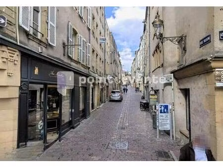 local commercial à louer