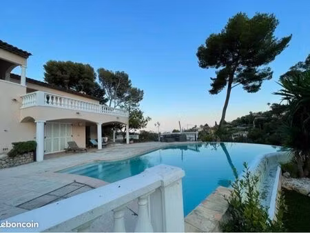 villa vue mer