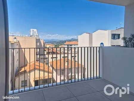 studio 2 pièces 22 m²