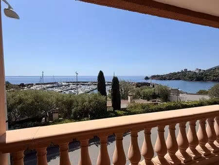 superbe 2 pièces avec vue mer panoramique à théoule-sur-mer