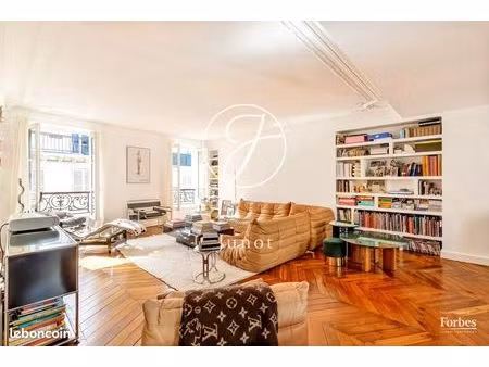 appartement 6 pièces 118 m²