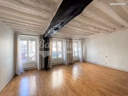 appartement 3 pièces 69 m²