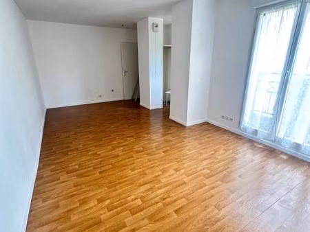 charmant t2 de 44 84m2 à louer - chanteloup en brie