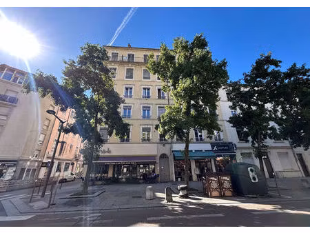 gabillot11 - appartement 3 pièces 74m² - lyon 03 saint-anne