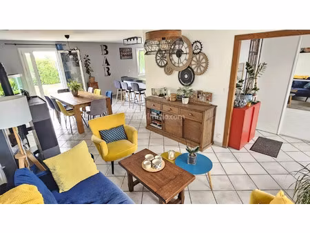 vente maison 8 pièces 147 m2 à cagny