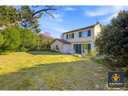 vente maison 5 pièces 117 m2 à francheville