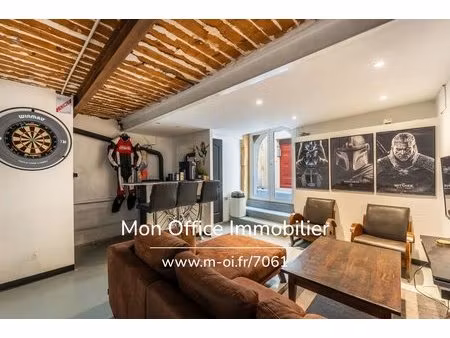 référence : 7061-lli - maison de village de charme de 102 m2 – centre historique de...