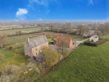 propriété équestre de charme  plus de 3 hectares de prairies