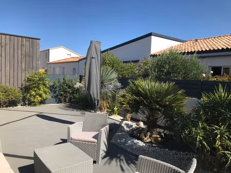 vente maison saint vincent sur jard  74m² 4 pièces 309 000€ avec garage