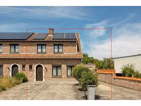 maison unifamiliale