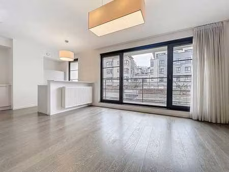 lumineux appartement 3 chambres avec terrasses