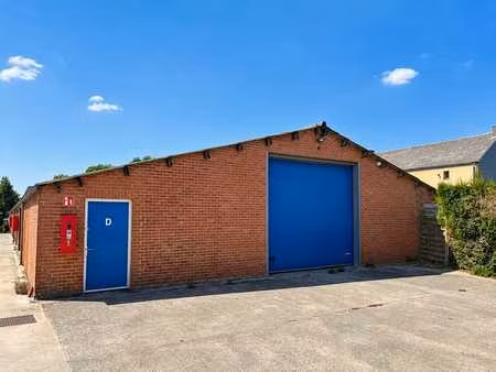 parking / garage