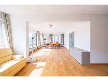 140m² de bureaux - dernier étage en plein centre-ville