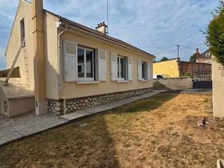 pavillon 3 pièces 64 m²