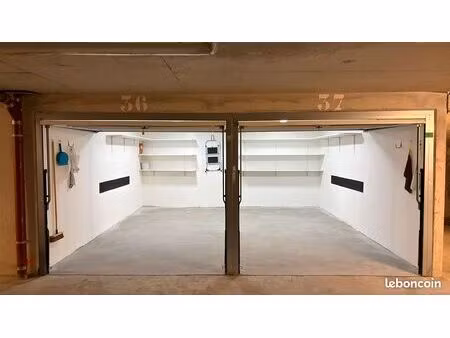 2 garages box à louer 26mq