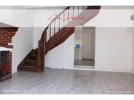 maison de ville 4 pièces 70 m²