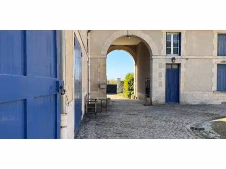 appartement avec terrasse et piscine trilport (77)