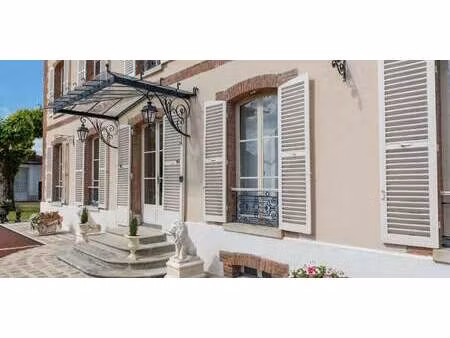 maison avec piscine et jardin peripherie - tournan-en-brie (77)