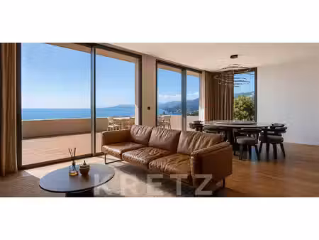 villa avec piscine en bord de mer erbalunga (2b)