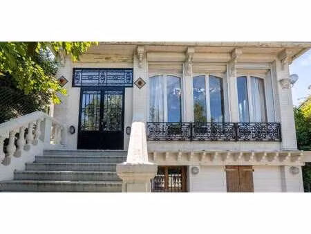 villa la varenne saint hilaire (94)