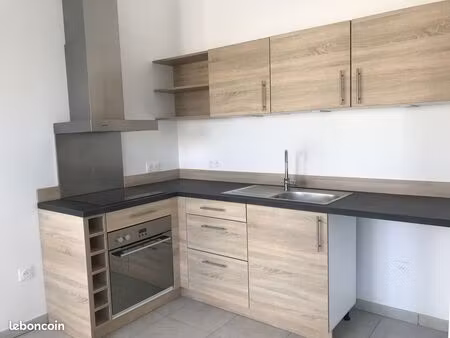 appartement 3 pièces 77 m²