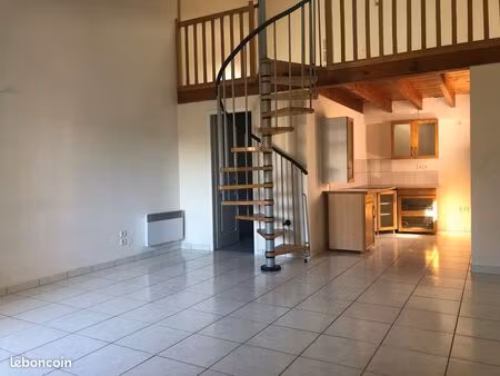 appartement 2 pièces 52 m²