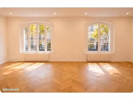 bureaux 100 m² paris