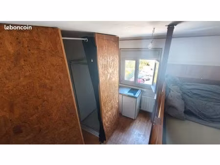 studio étudiant indépendant 12 m² - port de lorient 3 min - eau/élec/fibre incluses