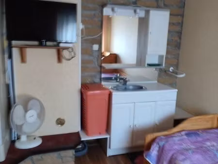 chambre meublée