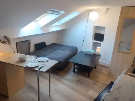 studio meublé  pont de neuilly