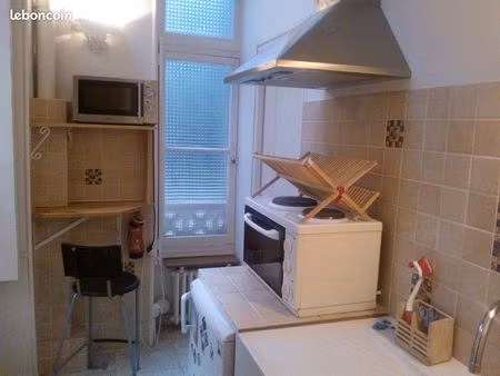 studio équipé et complet