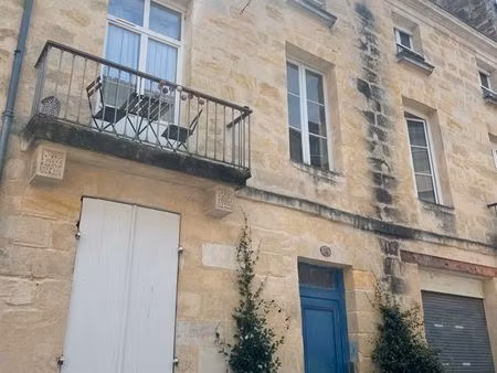 studio à louer 680