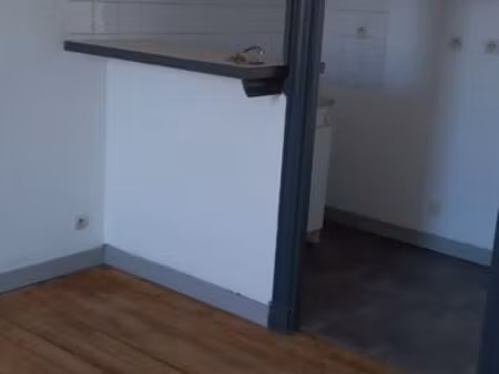 à louer appartement f1 gare guingamp