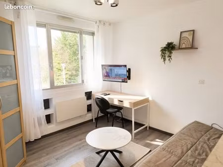studio meublé – situé au calme brabois (vandoeuvre les nancy) – proche fac & chu – parking