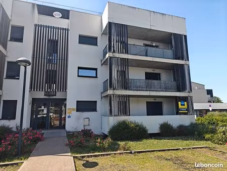 appartement 3 pièces 65 m²