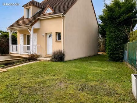 maison a louer -bailly
