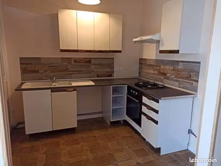 a louer maison f4 commentry